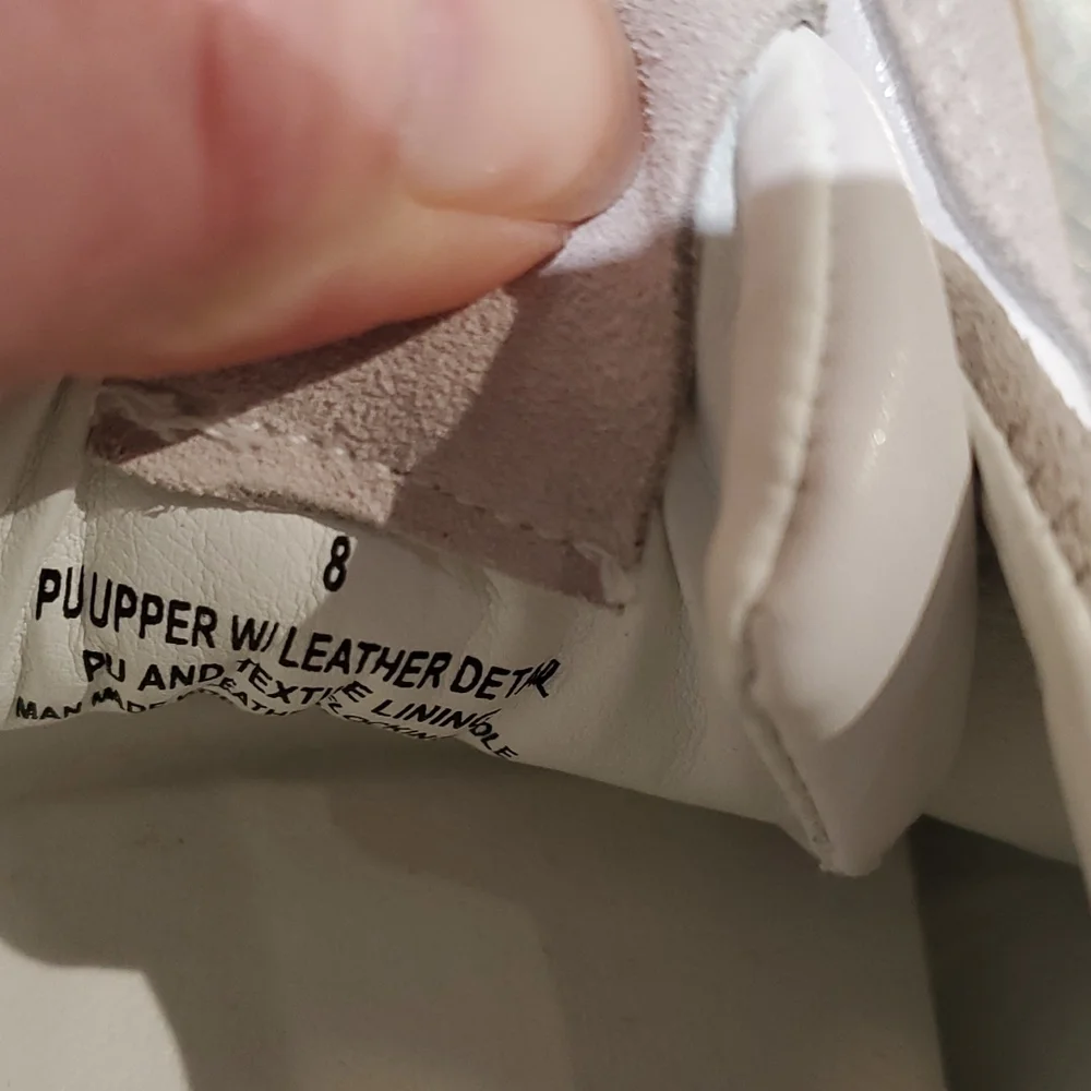 Express men's white tie front sneakers - Picture 9 of 9